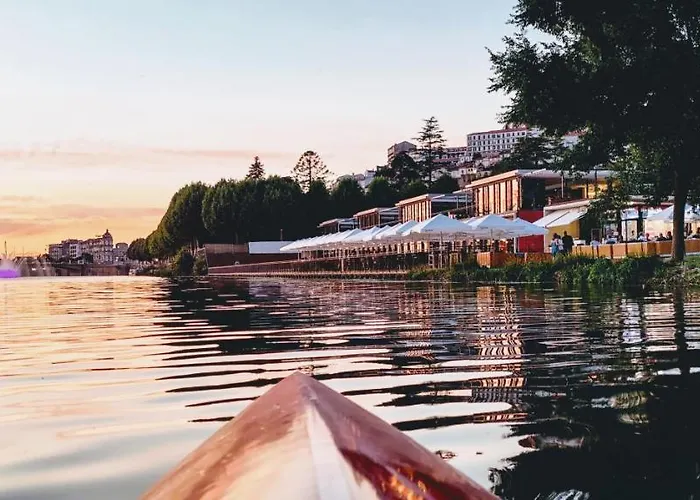 Stylish And Elegant - View And Location In Downton קוימברה