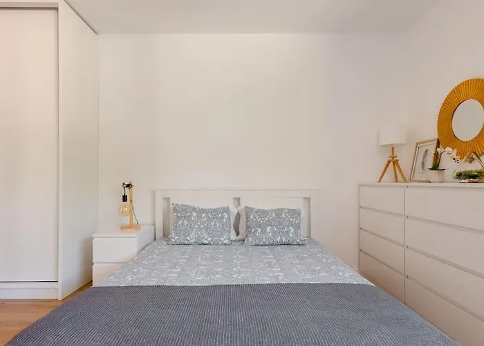 Daire Stylish And Elegant - View And Location In Downton *